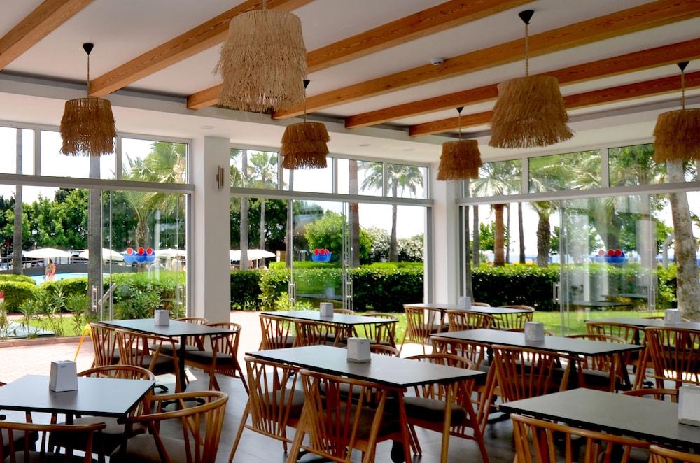 Club Kastalia Holiday Village Konaklı Buitenkant foto