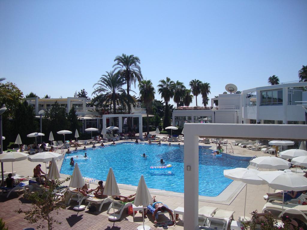 Club Kastalia Holiday Village Konaklı Buitenkant foto