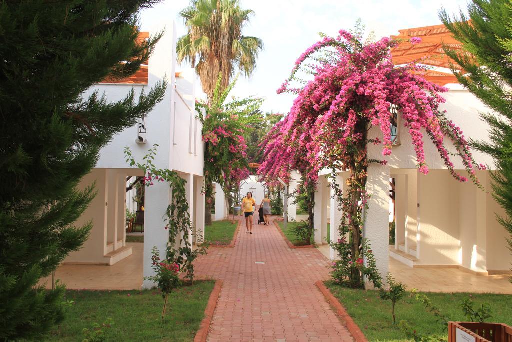 Club Kastalia Holiday Village Konaklı Buitenkant foto